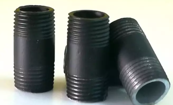 Black 4cm Pipe